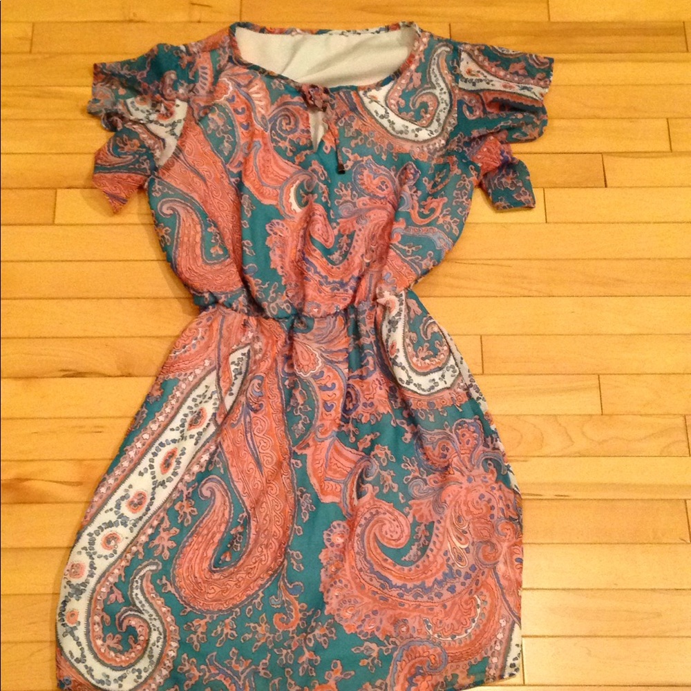 Forever 21 paisley mini dress